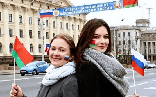 意甲联赛_俄罗斯变了？20年来首次意甲联赛，不把美国当“头号敌人”，中国第二友好？