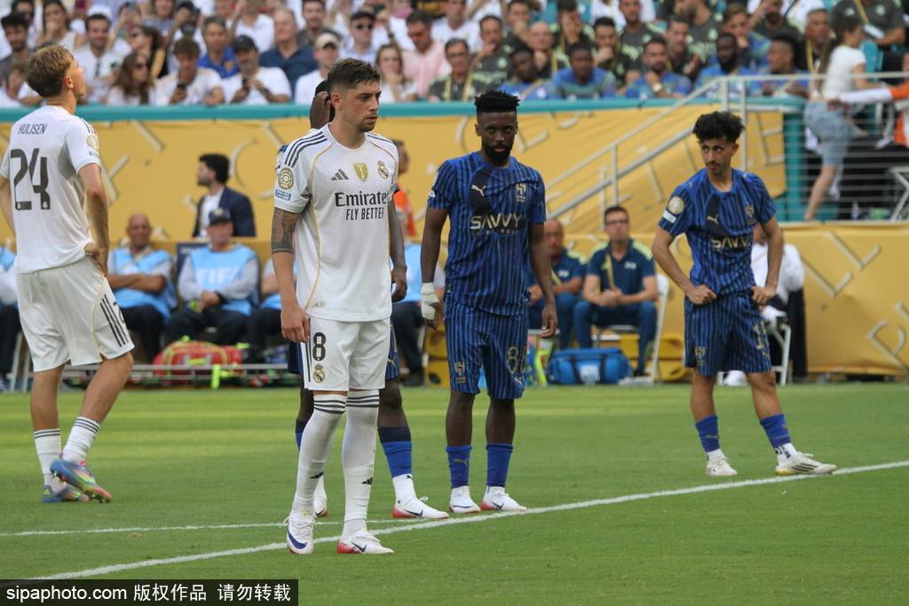 博塔福格RJ足球_世俱杯-巴尔韦德失点贡萨洛破门 阿隆索执教皇马首秀1-1新月