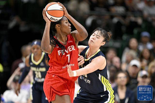 皇冠信用網庄家_篮球丨WNBA:李月汝所在的达拉斯飞翼队不敌印第安纳狂热队