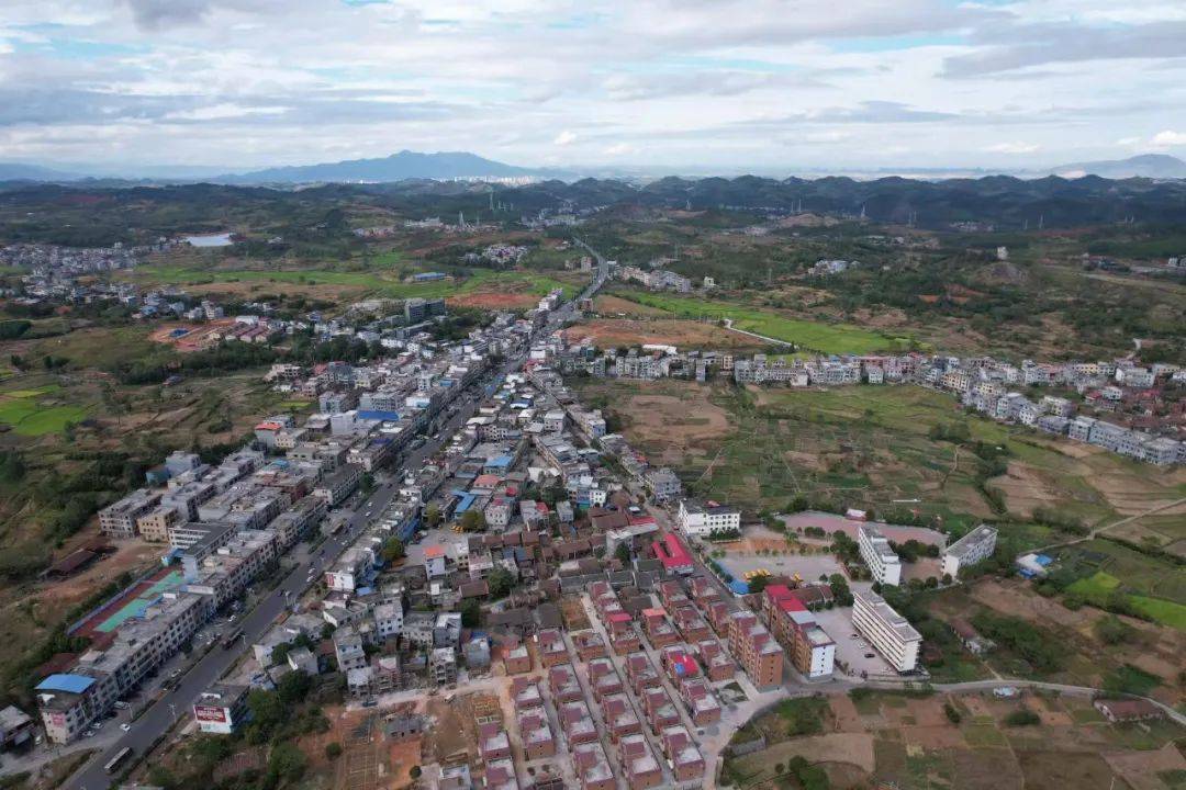 皇冠信用网出租_县委督战 行廊答卷