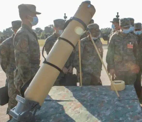 施拿钟基 v 马里汉姆
_阅兵前瞻:我们有必要展示一下最新面貌施拿钟基 v 马里汉姆
,给世界增加一点"确定性"