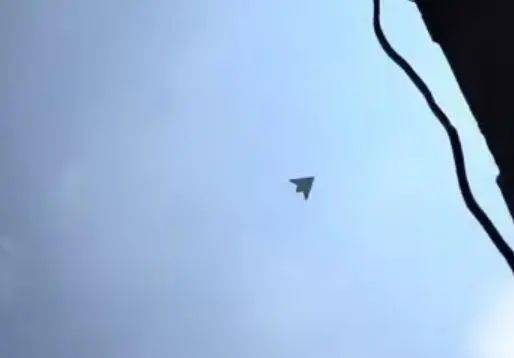 施拿钟基 v 马里汉姆
_阅兵前瞻:我们有必要展示一下最新面貌施拿钟基 v 马里汉姆
,给世界增加一点"确定性"