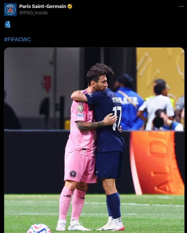 京都不死鸟 v 大阪飞脚
_如果再见不能红着眼京都不死鸟 v 大阪飞脚
!巴黎官推赛后晒梅西和维蒂尼亚拥抱照