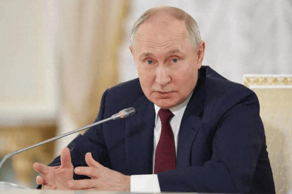 皇冠信用網登3代理_普京亲口证实：俄政府中计了！乌国全境挨炸皇冠信用網登3代理，匈牙利发出三战警告