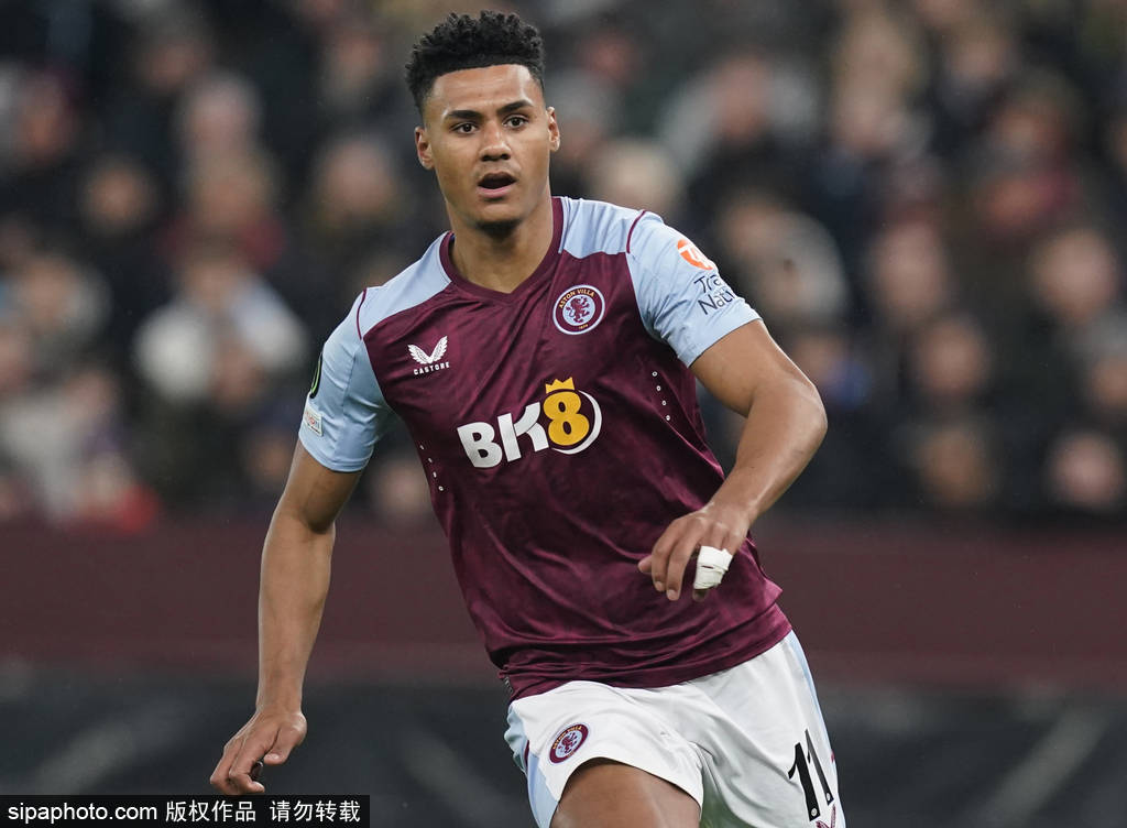 2025-2026英格兰超级联赛赛程积分_曝曼联拒当哲凯赖什备胎转追沃特金斯 维拉要价6000万镑