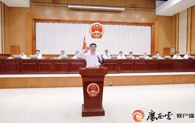 米德尔斯堡VS斯旺西_韦韬进行宪法宣誓米德尔斯堡VS斯旺西，简历公布