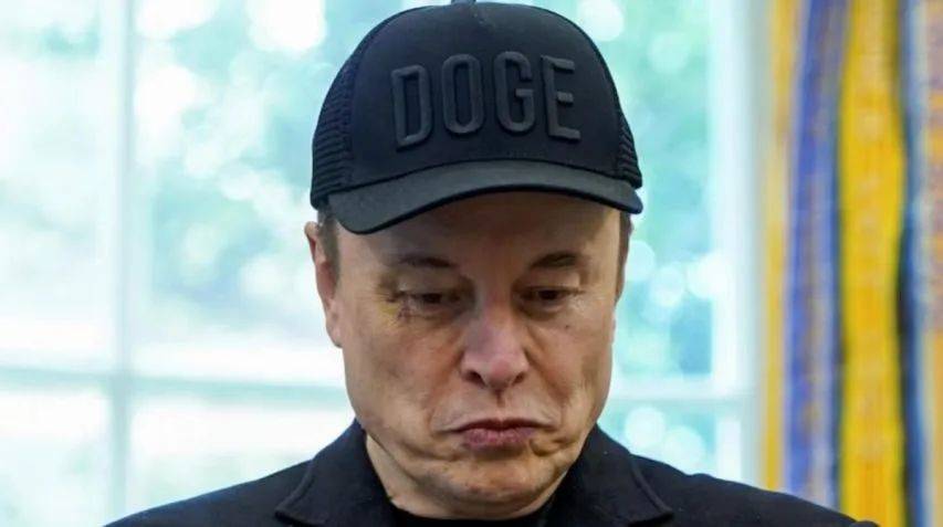 诺亚FCVS布度洛斯_最后一刻诺亚FCVS布度洛斯，马斯克对2.5亿人发誓，特朗普将付出惨痛代价！美国乱套了