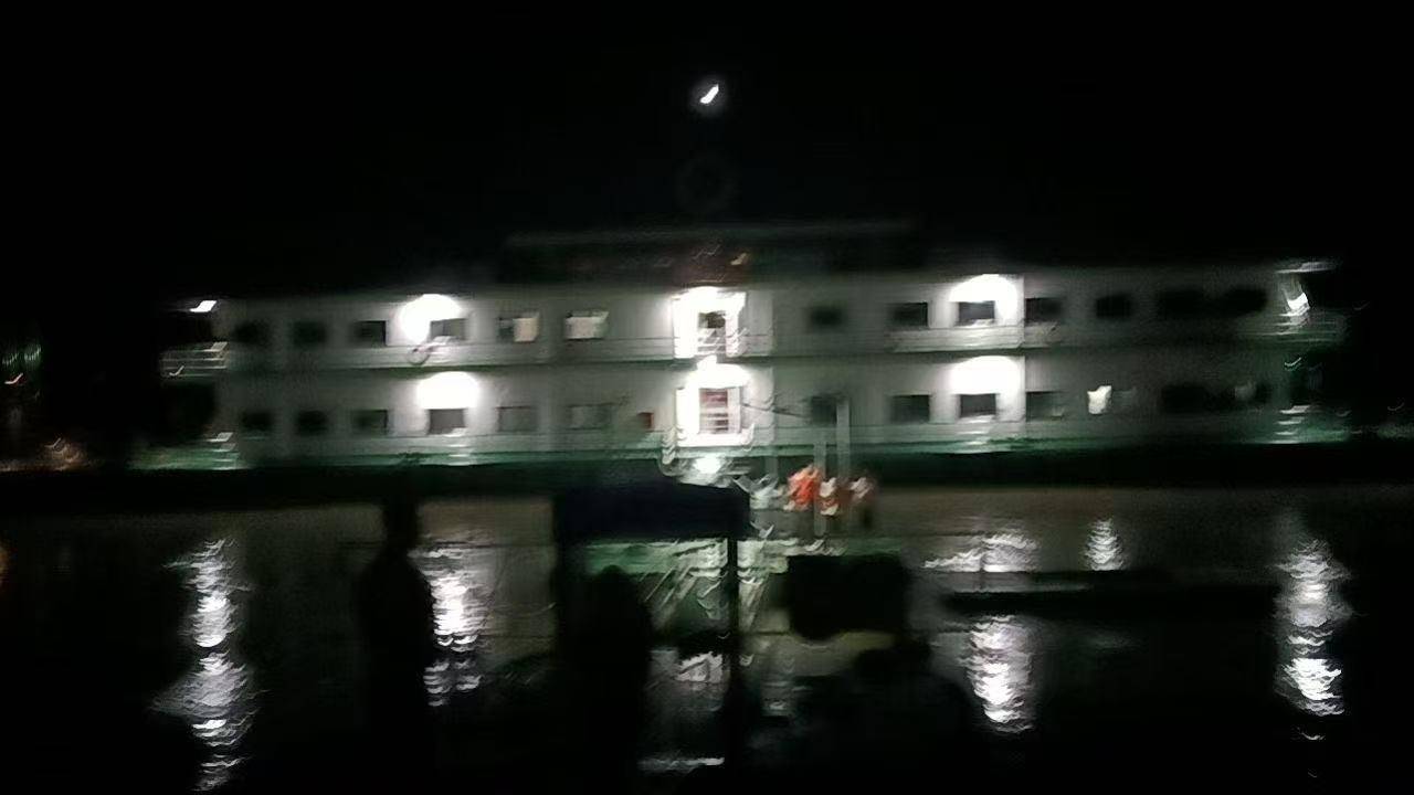 高泰VS林肯红魔_重庆8岁女孩被邻居带到长江游泳溺亡高泰VS林肯红魔，母亲：我全家和他不熟，孩子根本不会游泳