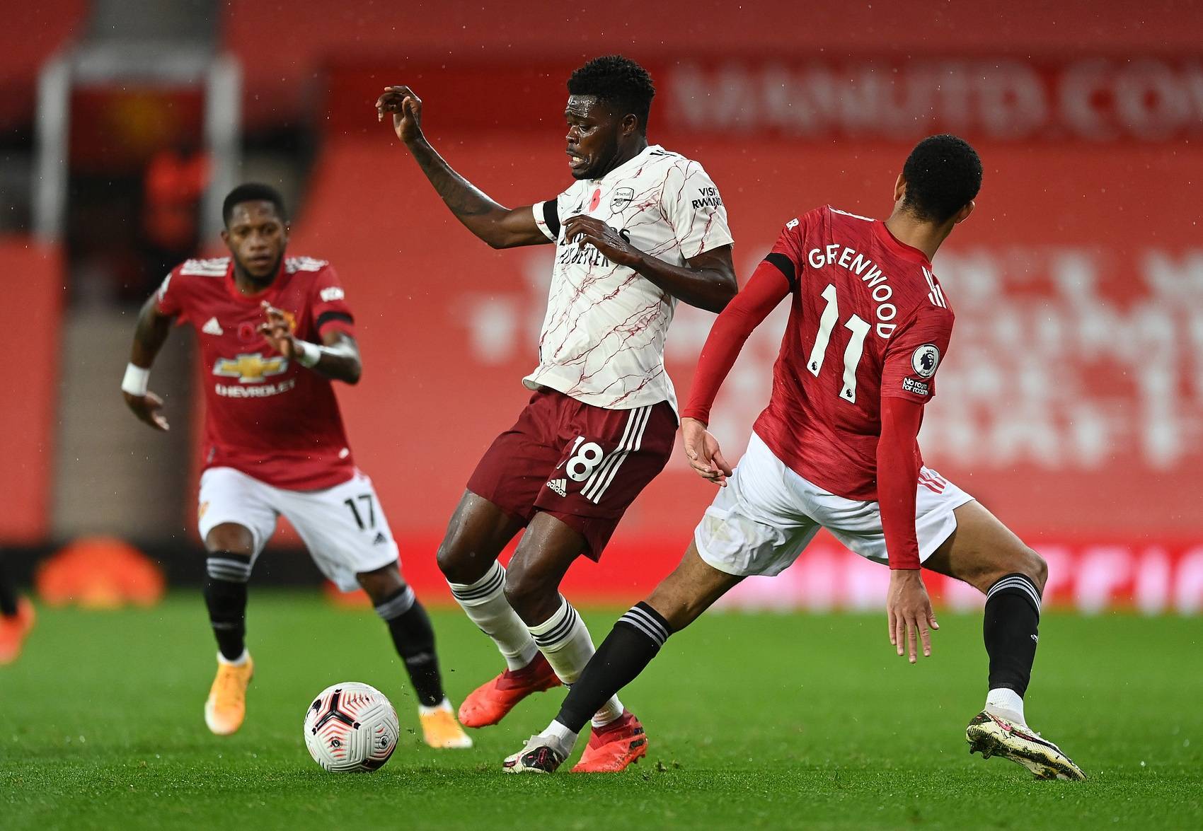 伊斯卡尔德斯VS布加勒斯特星队_电讯报:格林伍德被捕后曼联立即停赛伊斯卡尔德斯VS布加勒斯特星队,阿森纳却让托马斯踢了3年