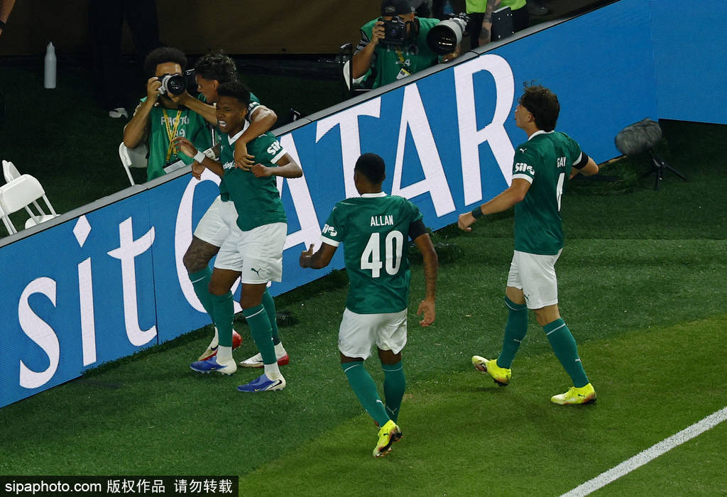 佛罗里亚纳VS西哈弗福德_世俱杯-古斯托造乌龙绝杀 切尔西2-1帕尔梅拉斯进半决赛