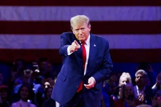 云拿域克VS赫尔辛基_毫无征兆！特朗普还未访华云拿域克VS赫尔辛基，六名中国公民在美被捕，中方果断发声