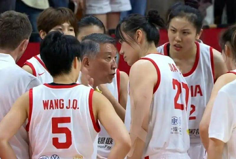 莱切青年队VSAC米兰青年队_张子宇缺阵 中国女篮热身赛输给澳大利亚