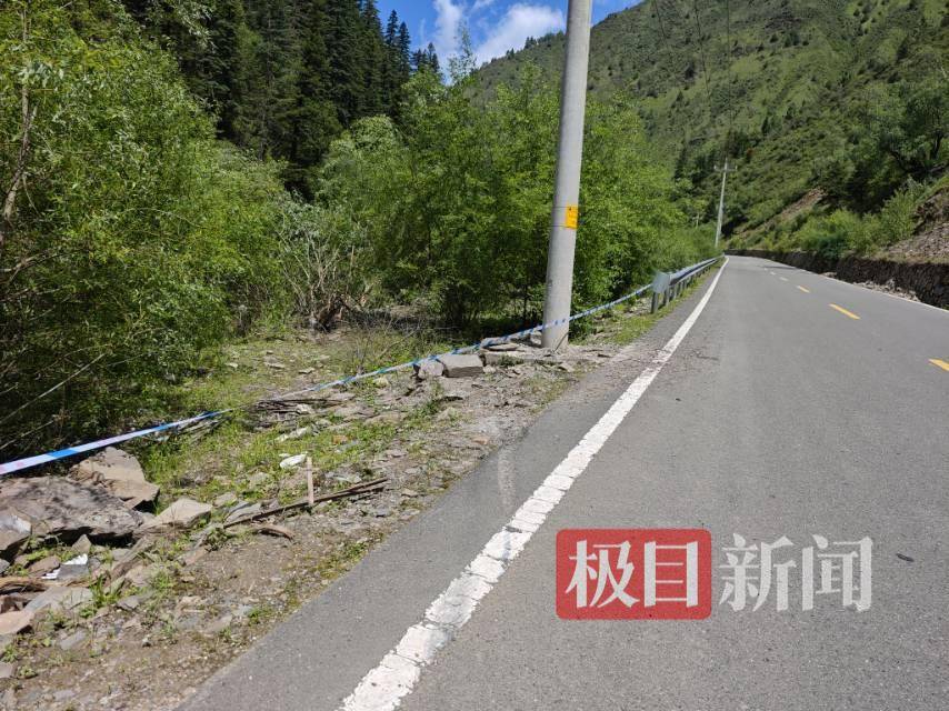 安特卫普VS圣吉罗斯_“阿坝旅游车坠河5人失联”最新进展：在下游20公里处找到1具遗体