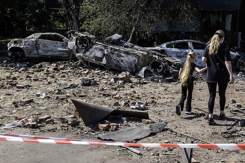 皇冠登1登2登3代理_“鉴于俄罗斯目前的攻势皇冠登1登2登3代理，普京决定无视特朗普的不满继续推进”