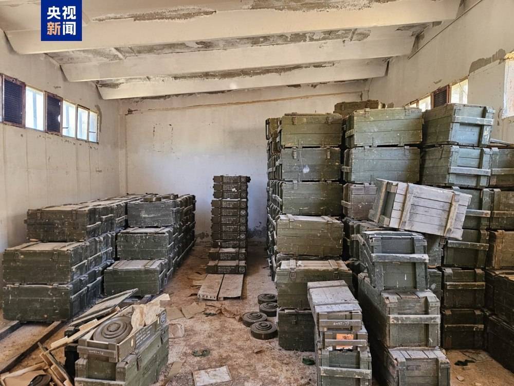 皇冠信用網会员如何申请_以军称突袭叙利亚南部军事据点 缴获3吨武器