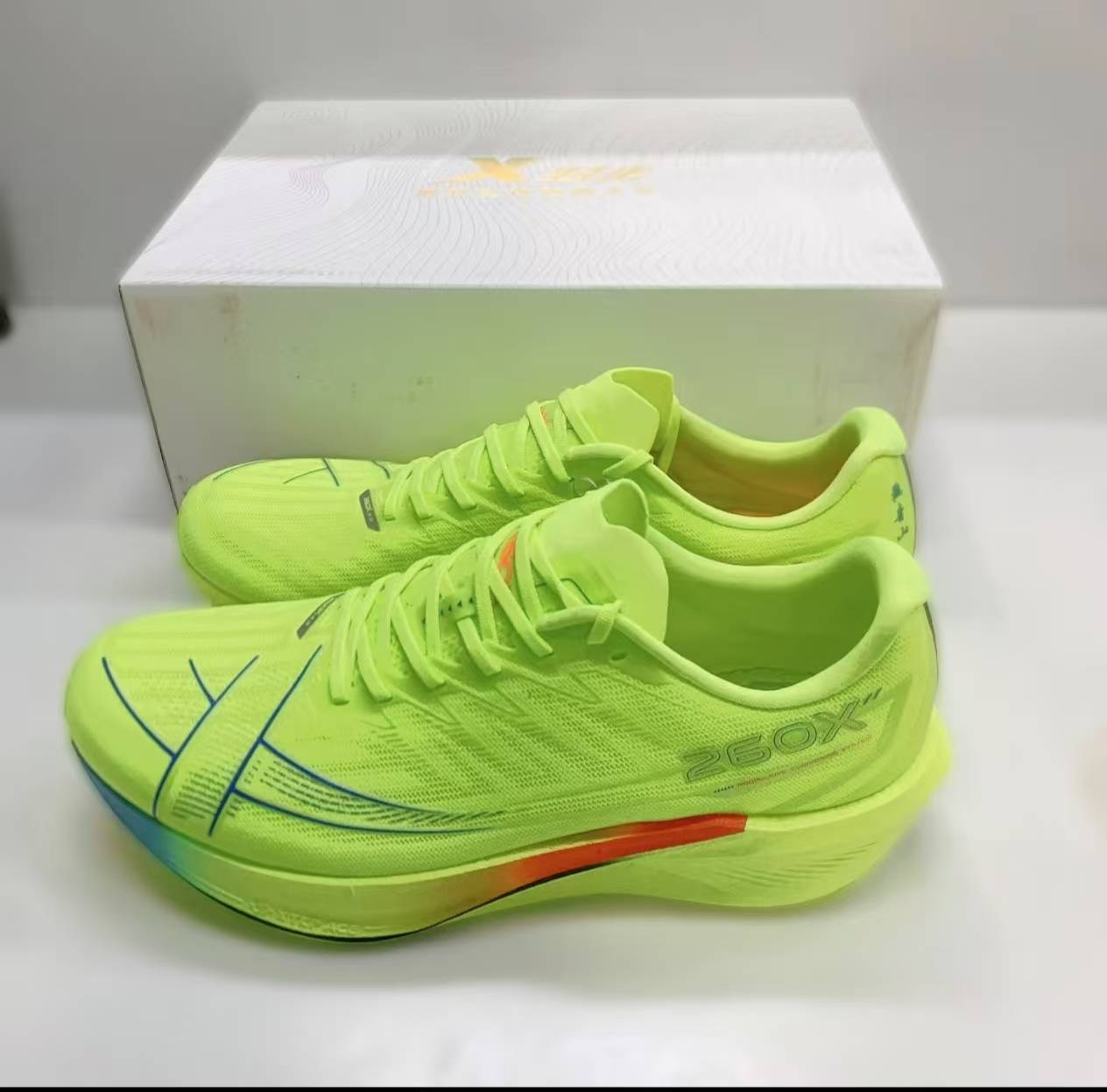 皇冠信用网平台出租_“一年设计白干了!”设计专业大学生乘高铁行李箱丢失皇冠信用网平台出租,行李架处无监控,多方回应