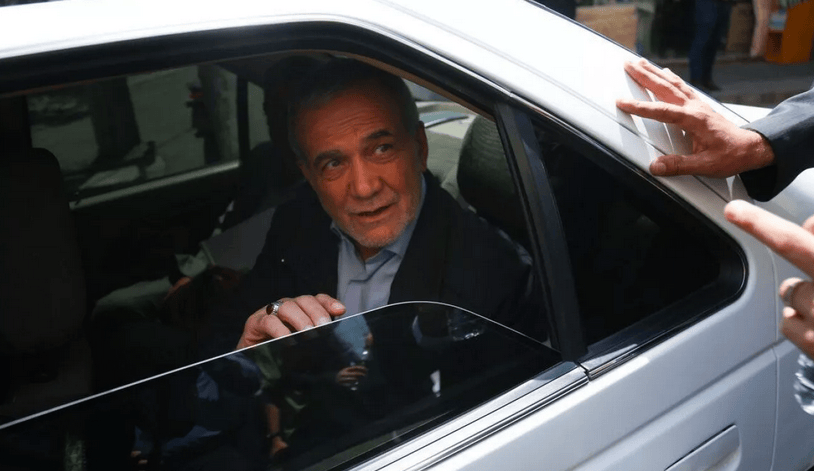 皇冠信用盘怎么代理_伊朗总统车队因加注掺水汽油抛锚皇冠信用盘怎么代理，佩泽希齐扬被迫打车完成公务行程