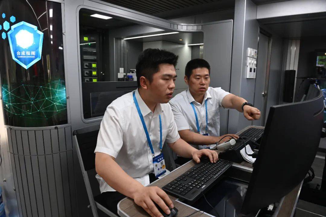 皇冠信用網最新地址_党媒记者在一线丨全域感知、空地协同、一屏掌控皇冠信用網最新地址！兰州公安智慧安保体系构筑起大型节会安全防线