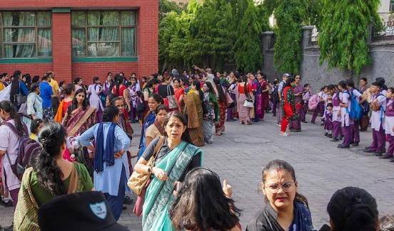 皇冠信用网代理_“你们应该像我一样受苦”皇冠信用网代理,印度60多所学校同日收到“诈”弹威胁邮件