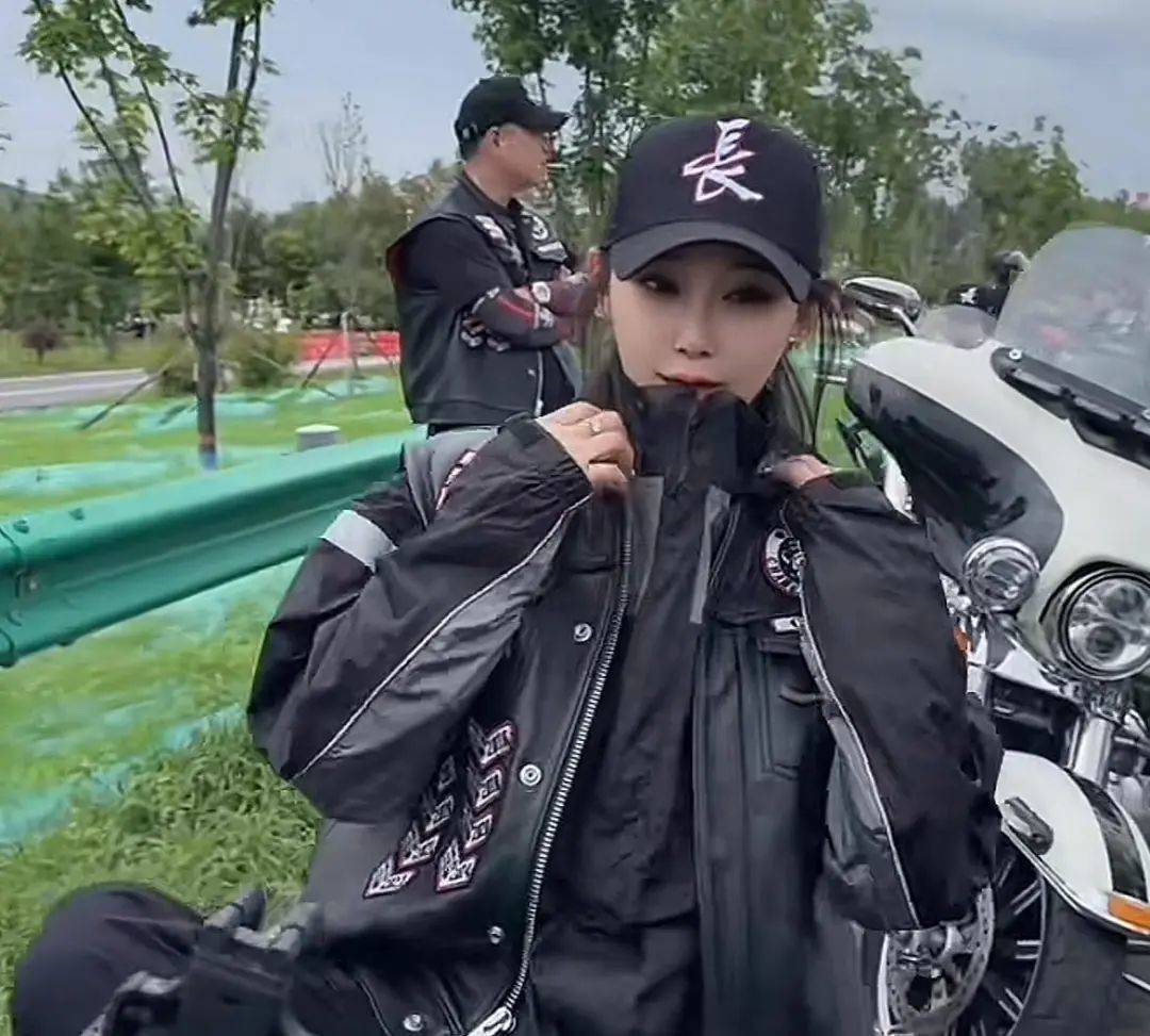 怎么申请皇冠信用网_短跑运动员虞锦去世怎么申请皇冠信用网，年仅18岁，生前酷爱机车