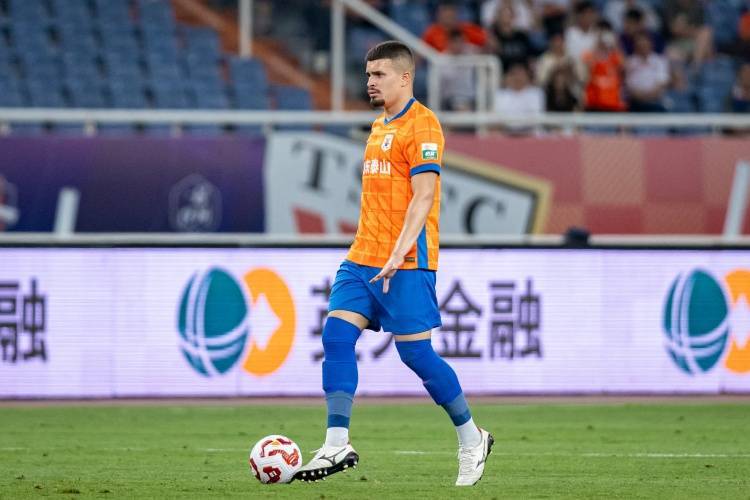 皇冠信用網在哪里开通_出战19场打进2球皇冠信用網在哪里开通!山东泰山官方:25岁巴西中卫卡扎尔离队