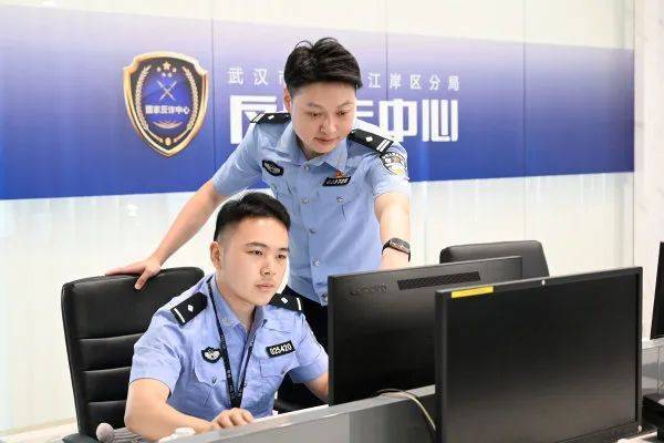 皇冠信用平台出租出售_武汉警方：已打掉一特大犯罪团伙皇冠信用平台出租出售！