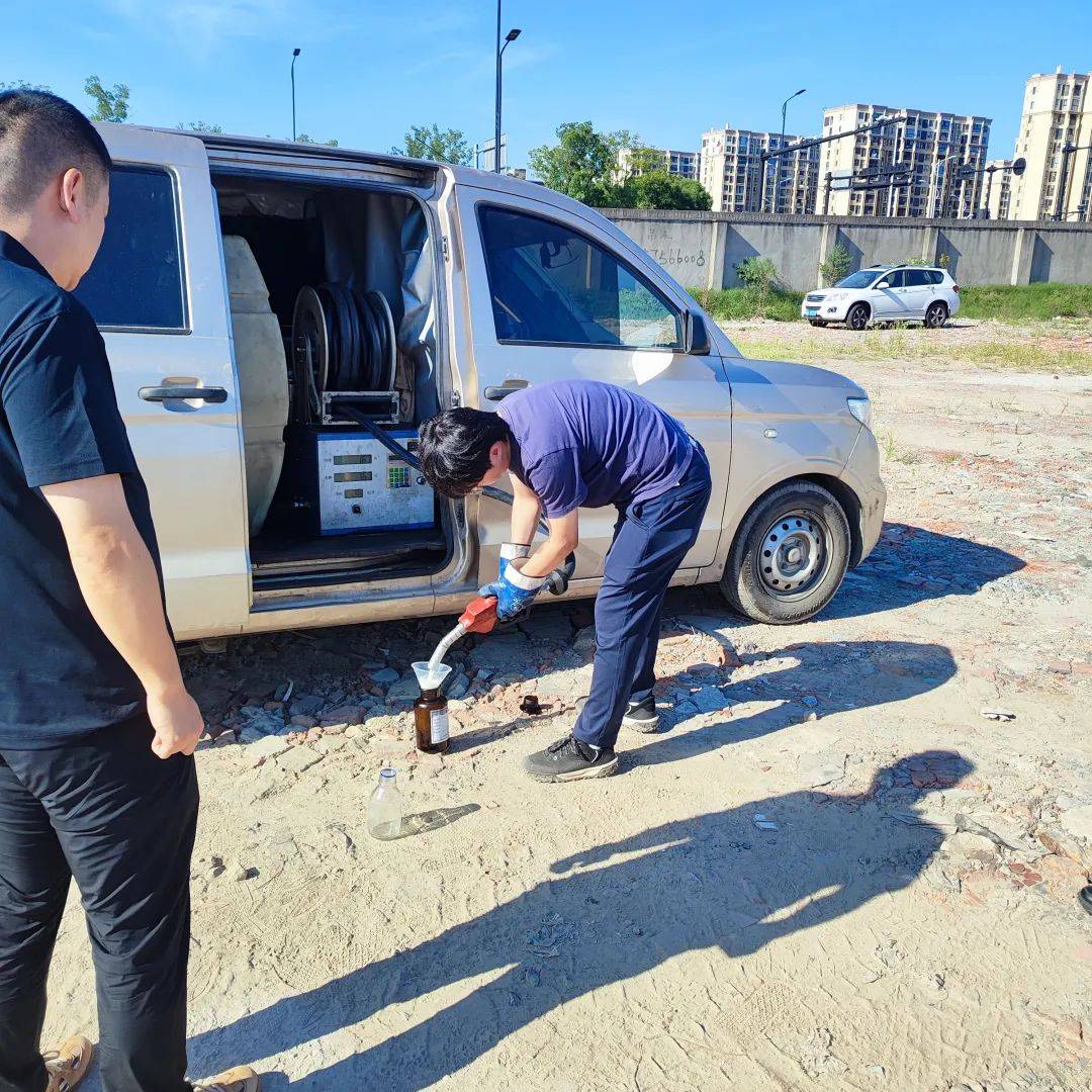 皇冠信用最新地址_浙江杭州市萧山区：长期非法倒卖柴油 违规设置加油装置