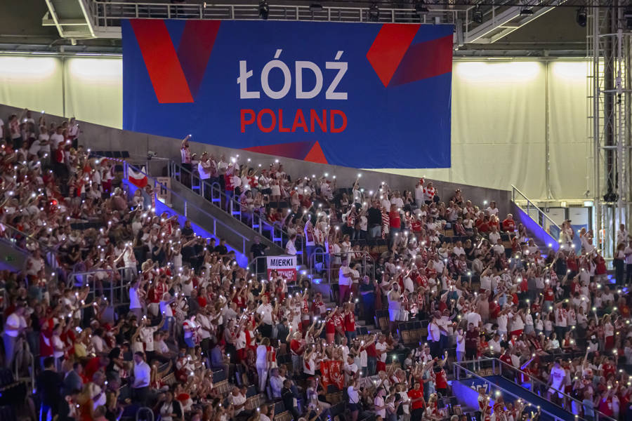 皇冠皇冠信用网平台_世界联赛总决赛惜败波兰无缘四强皇冠皇冠信用网平台,年轻的中国女排在成长路上“交学费”