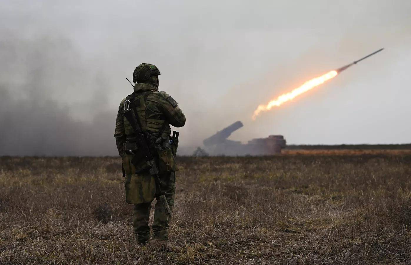 皇冠welcome注册账号_亚速旅要投降皇冠welcome注册账号？俄军根本不追求速胜：每晚上百无人机给乌克兰放血