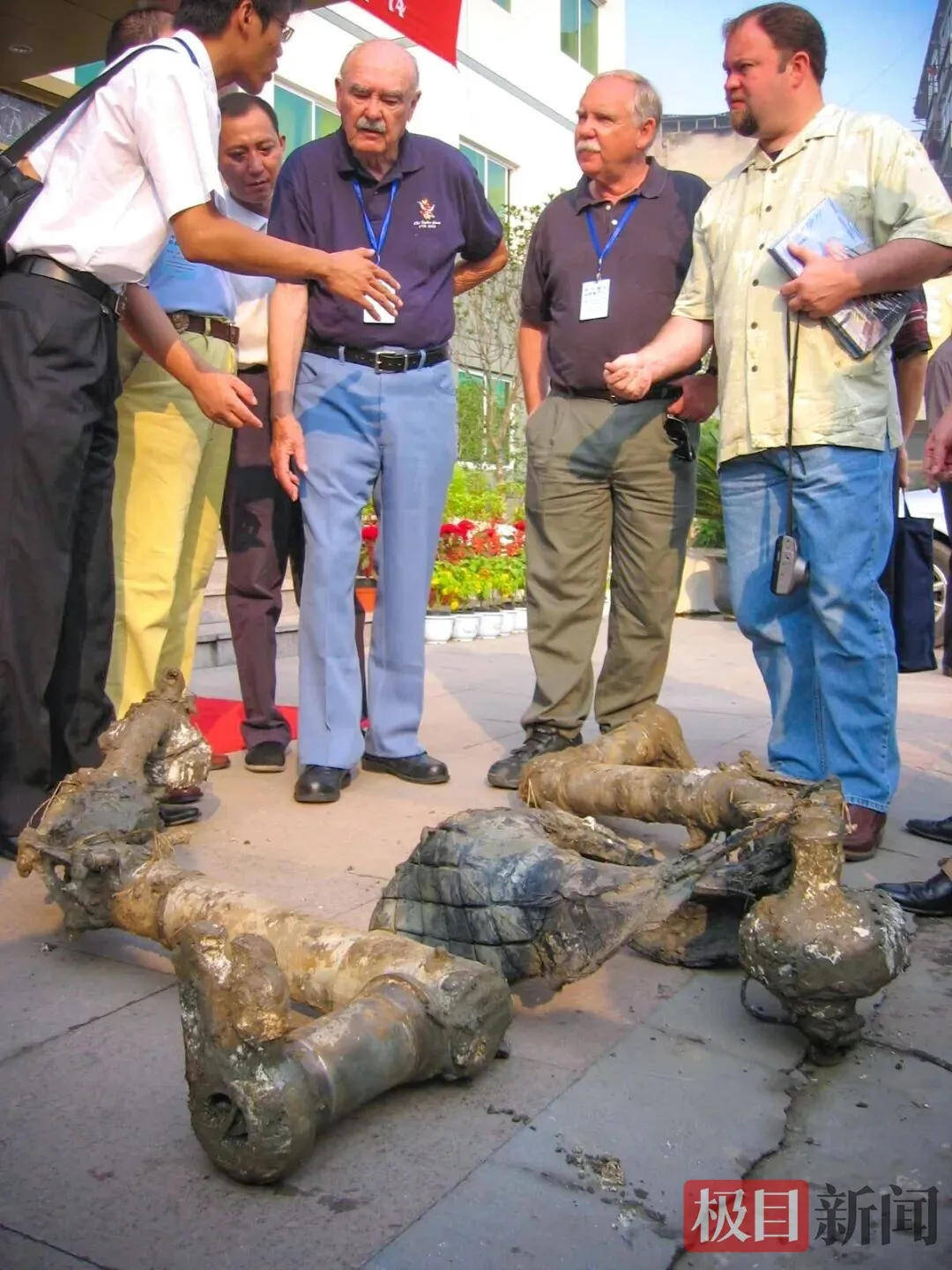 足球盘口代理_因为一架美国战机足球盘口代理,湖北这个村庄决定改名!