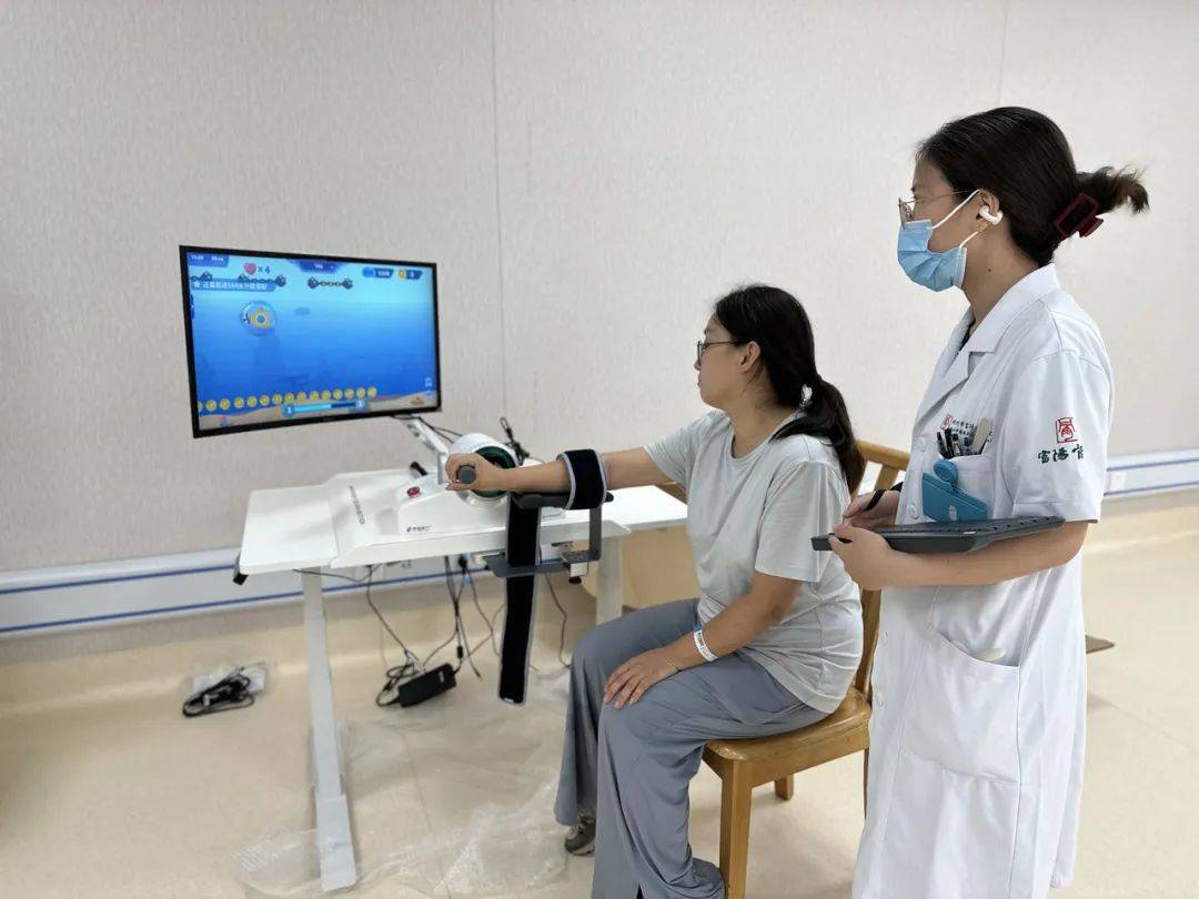 皇冠信用盘正网_杭州32岁小伙每天打篮球到深夜皇冠信用盘正网，一查“韧带撕裂”！近期多人中招