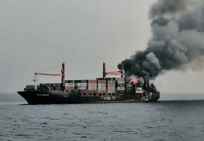 皇冠代理注册_挂红旗也照打不误？中方呼吁停止袭击后皇冠代理注册，胡塞不再给中国特殊待遇