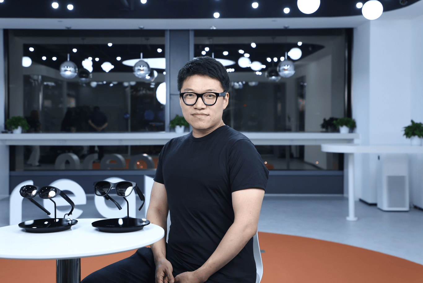 皇冠足球平台代理_对话XREAL创始人徐驰：AI眼镜皇冠足球平台代理，时机未到