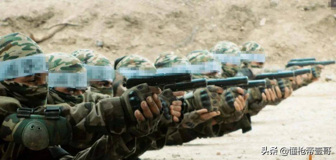 皇冠信用網最新地址_中国特种兵新装备摸秃美军皇冠信用網最新地址,网友:你跟我说这是解放军?