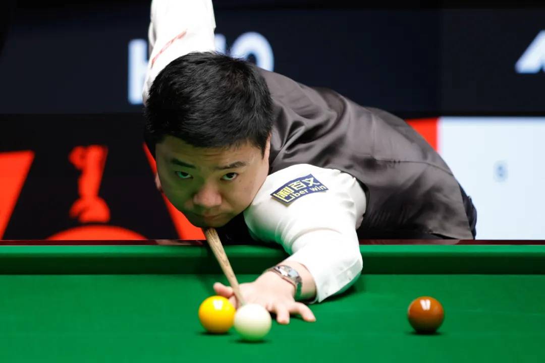 皇冠体育App下载_赵心童回应6比1战胜丁俊晖皇冠体育App下载，晋级四强：晖哥状态没发挥出来，还有夺冠的实力