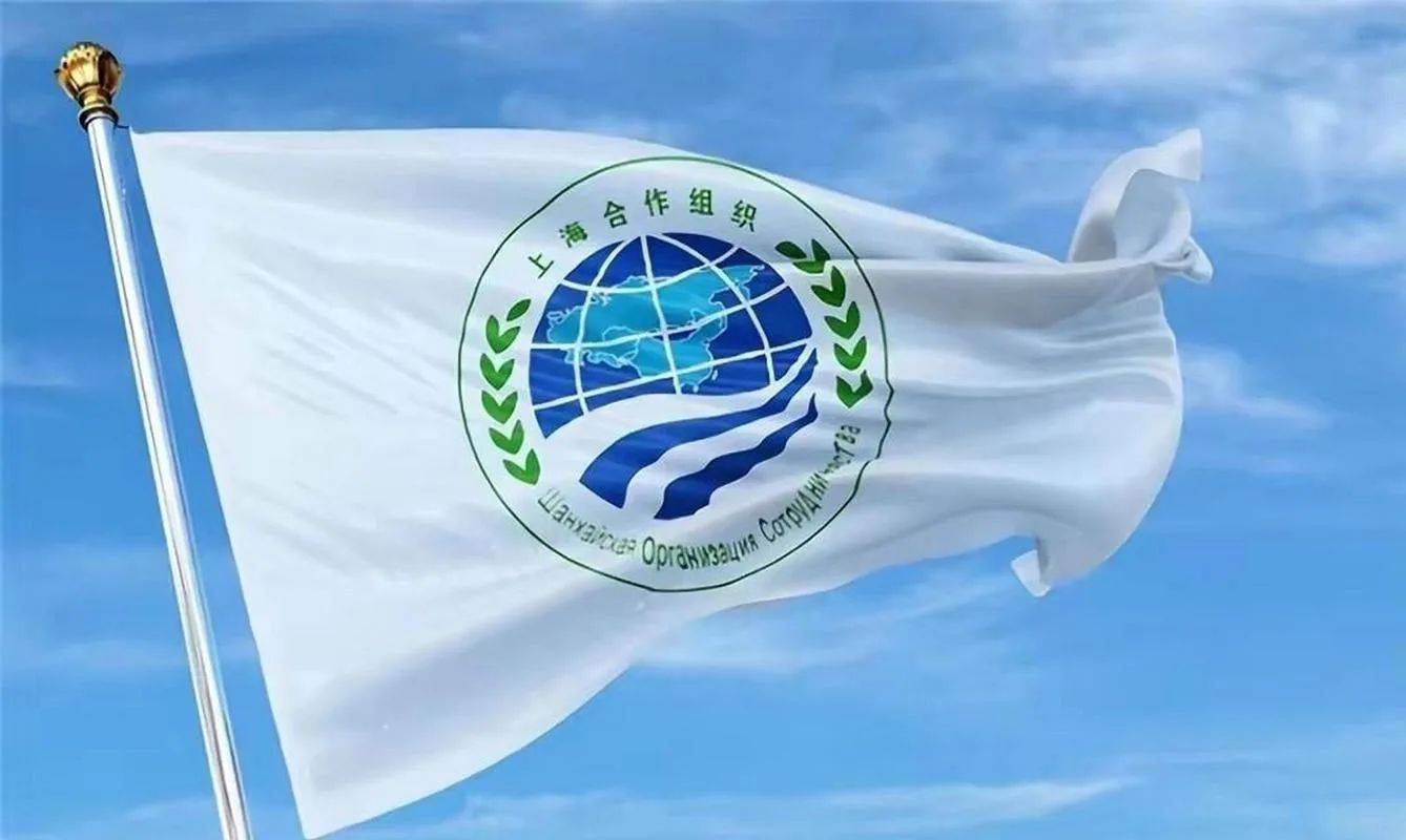 皇冠信用盘注册网址_20多国领导人将访华共商大事皇冠信用盘注册网址，关键时刻，特朗普公布全球关税，要硬碰硬？中方一语道破其结局