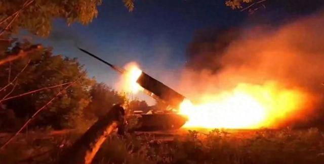 皇冠信用盘登3出租_越打越猛!俄军撕开数公里缺口皇冠信用盘登3出租,乌军官痛苦承认:这仗打不下去了