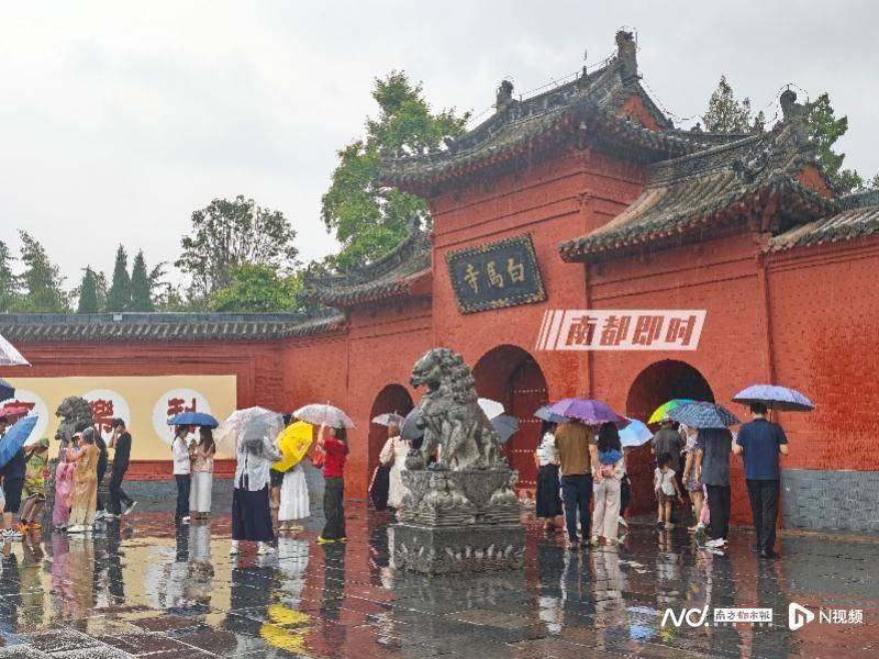 皇冠体育App下载_两座千年古刹今与昔：实探经历掌门变换的少林寺和白马寺