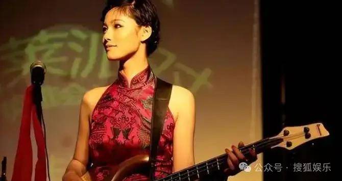 皇冠信用網在线开户_从爆红到突然消失好几年皇冠信用網在线开户,再出现已经胖到大家不敢认了?