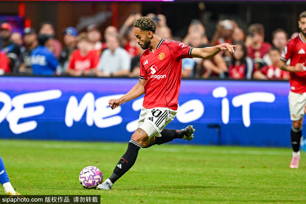 皇冠信用盘代理注册_曼联新希望:安东尼转会谈判开启皇冠信用盘代理注册,本菲卡成潜在接盘侠