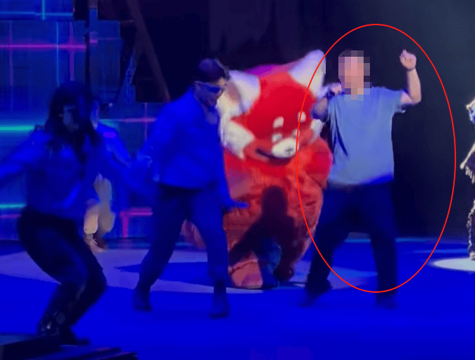 皇冠信用网代理注册_严重违反规定皇冠信用网代理注册!上海迪士尼通报:2年内禁止入园