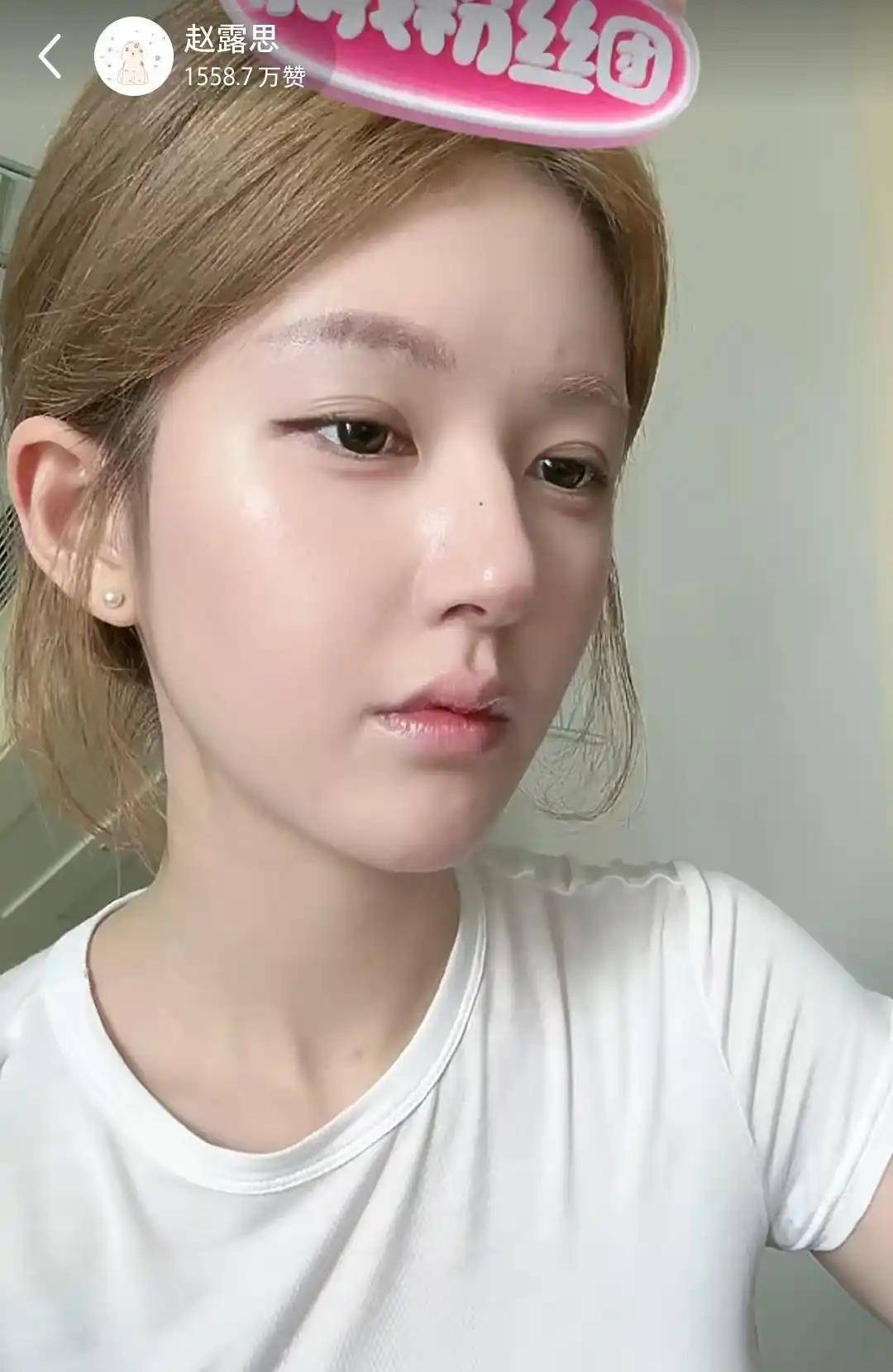 皇冠信用网会员开户_赵露思陷“假助农”风波后皇冠信用网会员开户，陕西一村干部回应：确有企业进村收“冰雹果”，价格比正常果低