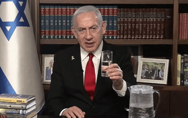 皇冠信用网怎么申请_内塔尼亚胡喊话伊朗民众“推翻政权”并承诺帮助解决水资源问题皇冠信用网怎么申请，伊朗总统嘲讽反击