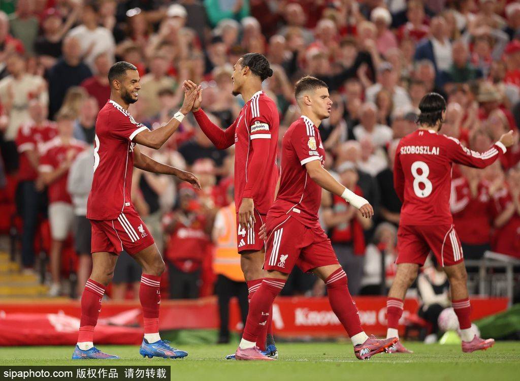 皇冠信用网会员_英超揭幕战-埃基蒂克传射萨拉赫破门 利物浦4-2伯恩茅斯
