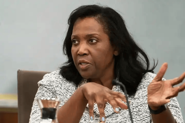 皇冠皇冠平台_刘纪鹏：A股今年大概率可上4000点皇冠皇冠平台，会有回调，但牛市趋势不会改变