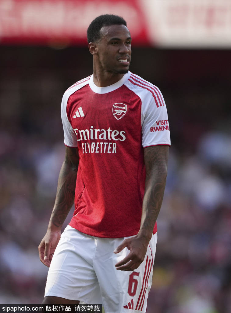 英格兰超级联赛
_阿尔特塔:厄德高肩伤与萨卡腿筋不乐观英格兰超级联赛
,阿森纳需更多球员挺身而出!