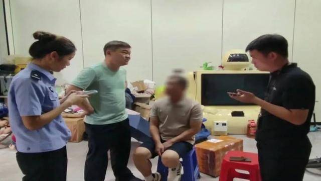 乌米亚vs奥迪沃德_广西男子一口气花38.8万元买了40台手机乌米亚vs奥迪沃德，民警很快找上门……