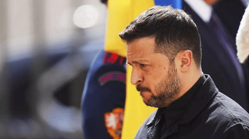 皇冠信用網登1,登2,登3出租_基辅遭俄罗斯空袭皇冠信用網登1,登2,登3出租，泽连斯基态度反转，主动找上中国，中方回应滴水不漏