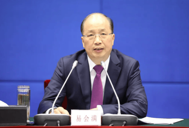 瑞维尔塞德奥林匹克 vs 朗赛斯顿城_打虎！正部级易会满瑞维尔塞德奥林匹克 vs 朗赛斯顿城，被查