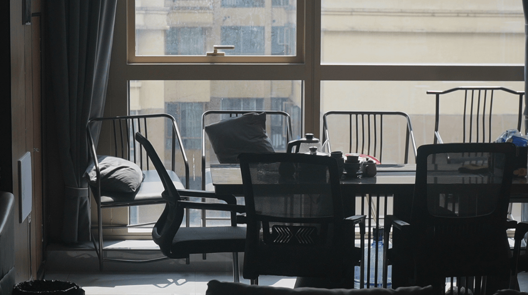 上海海港vs 云南玉昆_确认过眼神上海海港vs 云南玉昆，两天就闪婚！不到一年被离婚，寻妻小伙：为了结婚我家花了30万